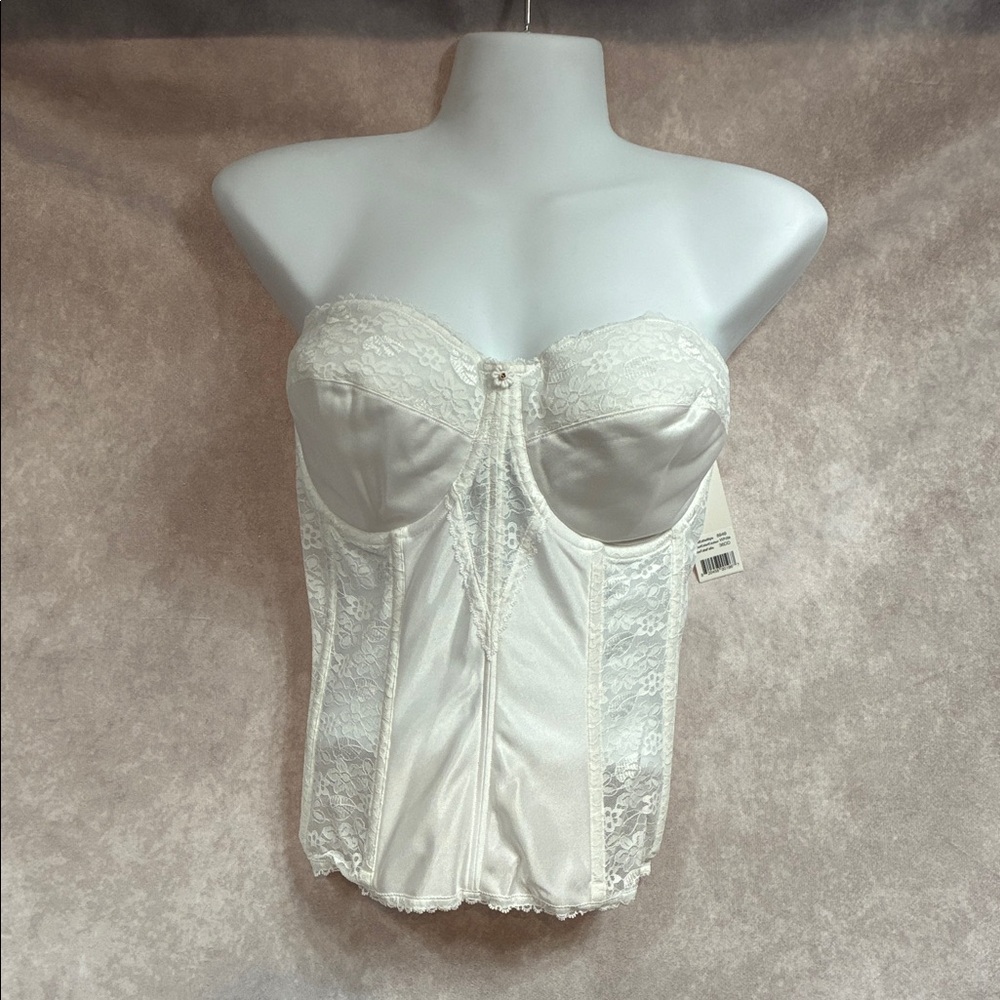 Dominique Ivory Lace Strapless Long line Bra with Underwire